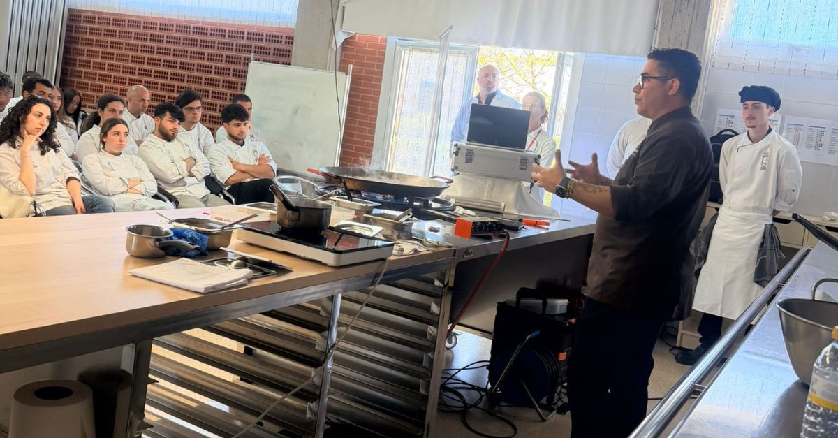 El Mosaic Meliana imparte una masterclass de arroces en el Instituto de Educación Superior de Hostelería