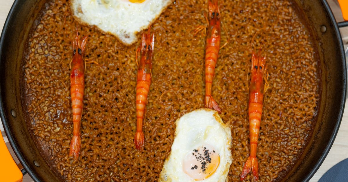 ¿Qué hace diferente los arroces y tapas del Mosaic frente a otros restaurantes de Meliana?